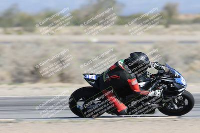 media/Jan-15-2026-Racers Edge (Thu) [[dfebeb70ab]]/2-A Group/Session 3 (Turn 15 Inside Pans)/